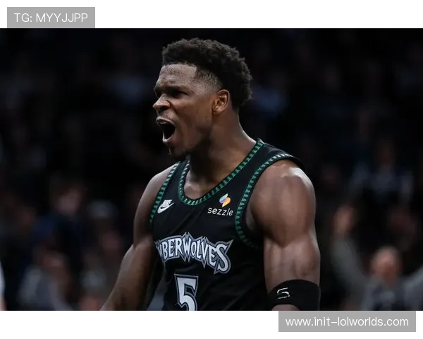 森林狼爱德华兹因背伤出战成疑，兰德尔拇指伤势影响锋线轮换